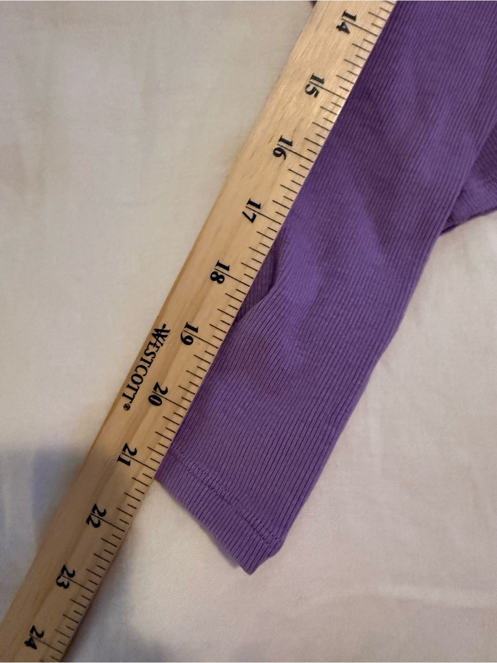 KN Purple Off-Shoulder Long Sleeve Women's Top EUC 1358 - Picture 5 of 10